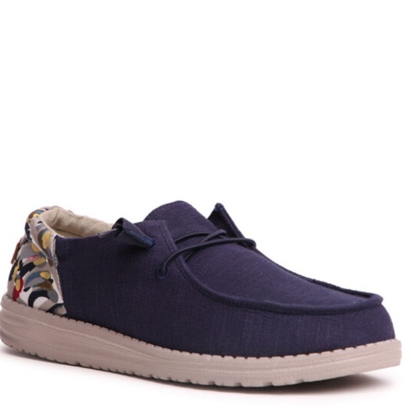 Hey Dude - Picture 4 of 7